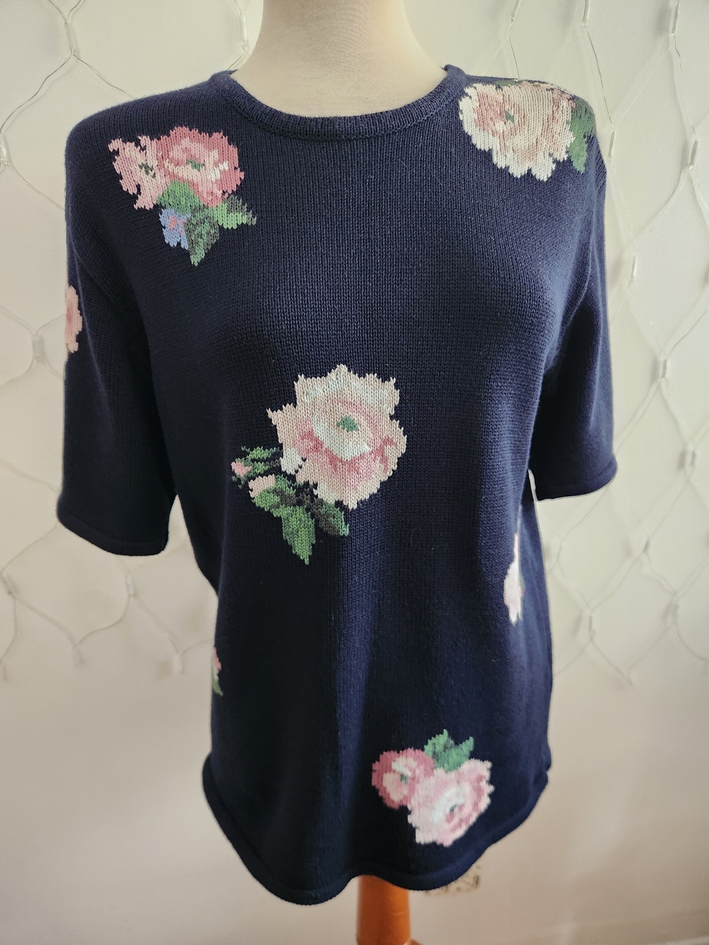 Vintage Navy Blue Floral Thick Knit Sweater • Tagged Medium